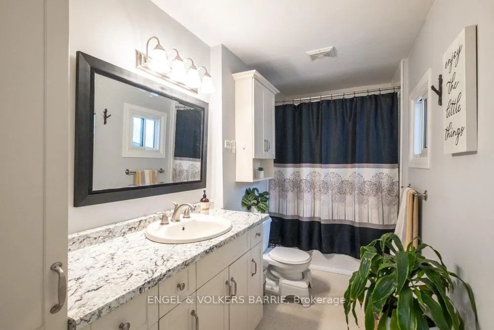 Photo 19 of 1065 Snow Valley Road, Springwater, Midhurst — HOMEH