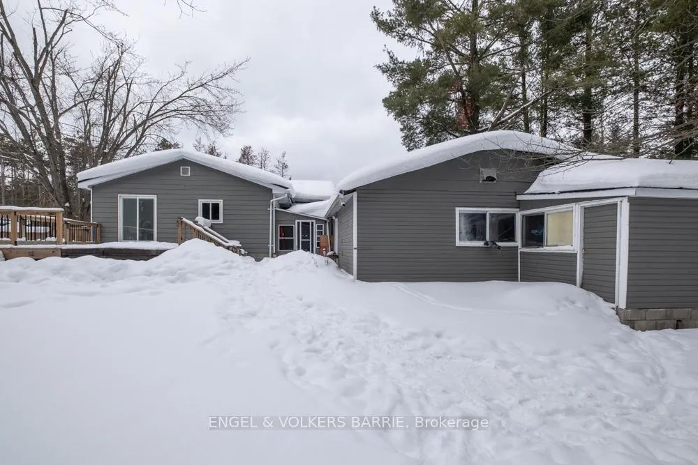 Photo 23 of 1065 Snow Valley Road, Springwater, Midhurst — HOMEH