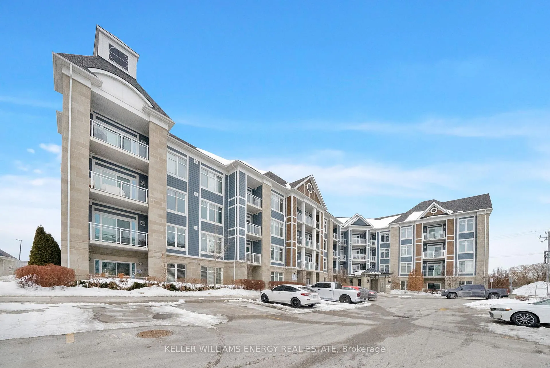 Front of Unit 303, 670 Gordon Street