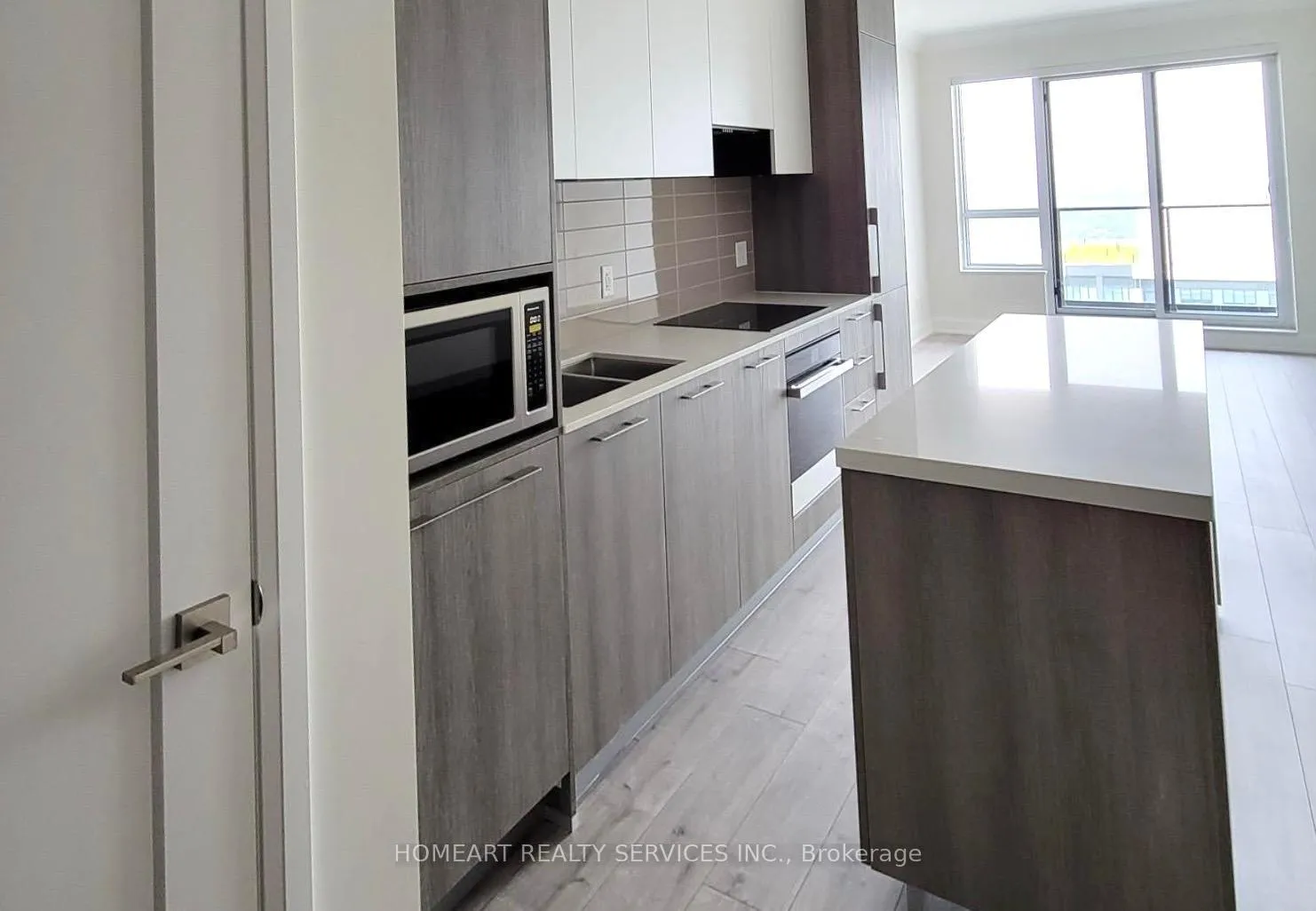 Photo 3 of Unit 2708, 8 Water Walk Drive, Markham, Unionville — HOMEH