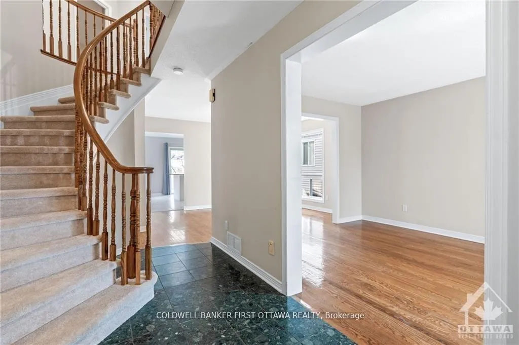 Photo 16 of 9 Armagh Way, Ottawa, Barrhaven - Longfields — HOMEH