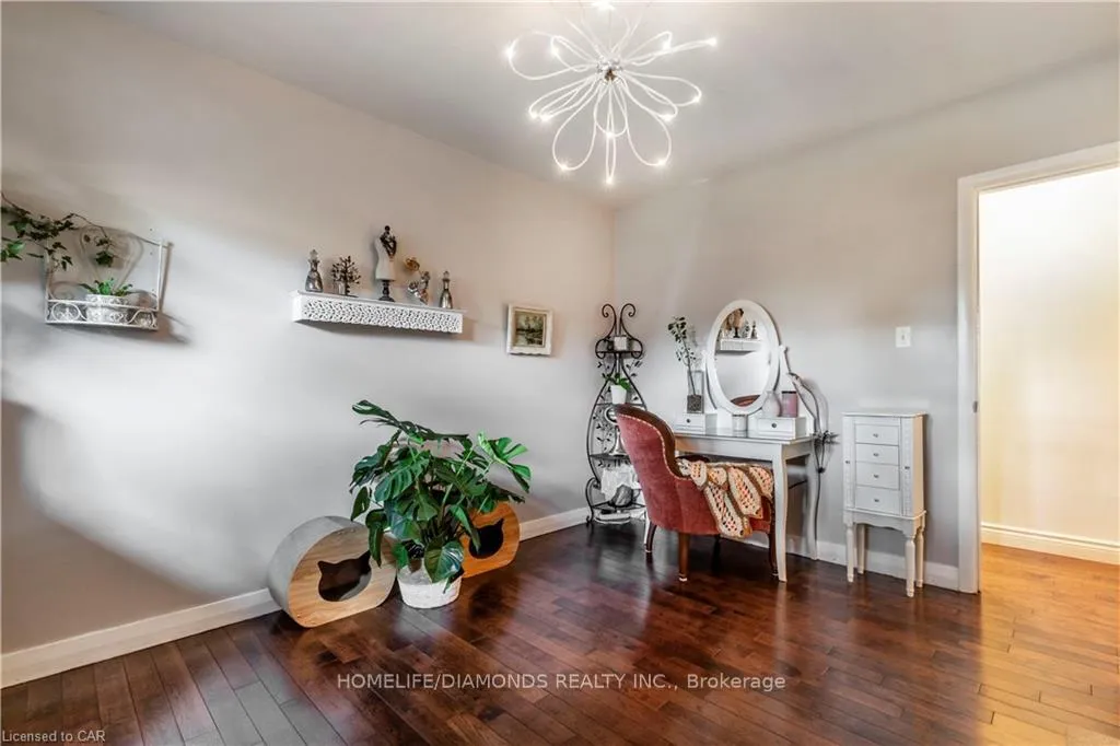 Photo 14 of Unit Upper, 107 Ellis Crescent, Waterloo — HOMEH