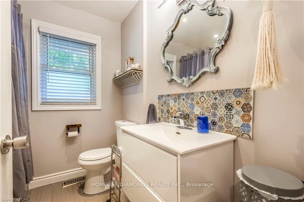 Photo 20 of Unit Upper, 107 Ellis Crescent, Waterloo — HOMEH