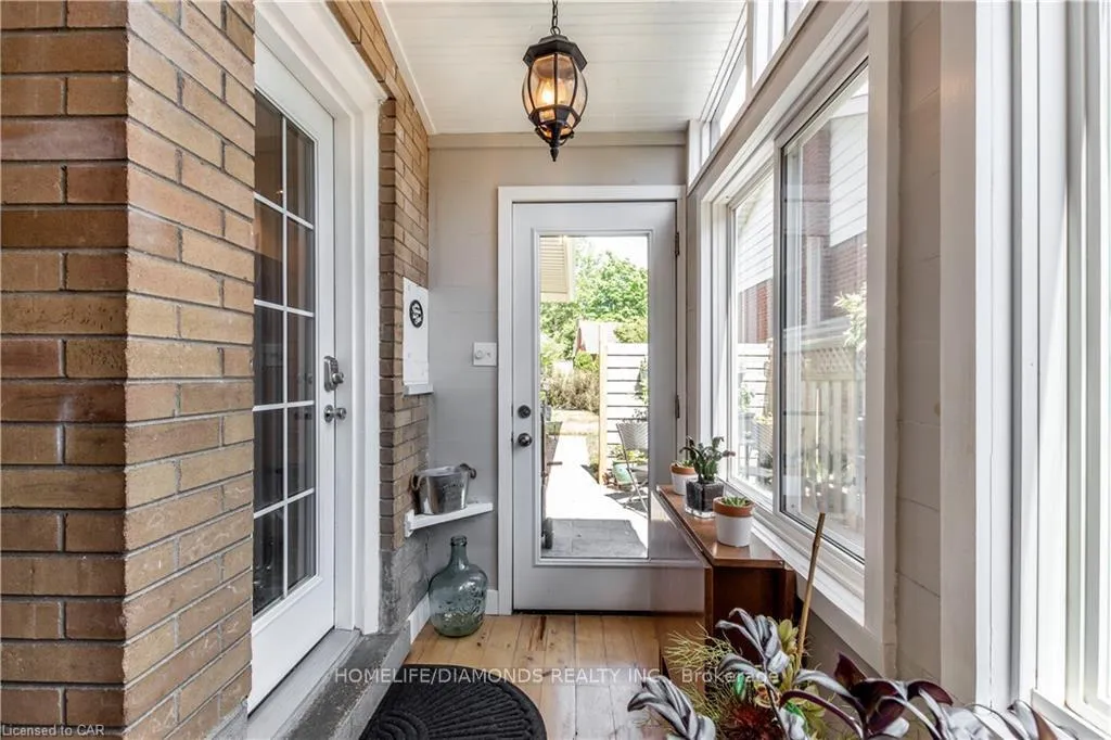 Photo 22 of Unit Upper, 107 Ellis Crescent, Waterloo — HOMEH