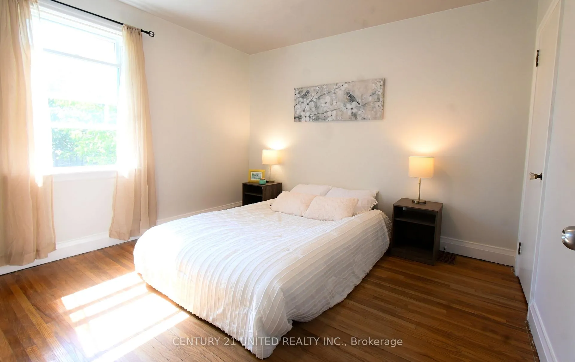 Photo 12 of 567 O'Connell Road, Peterborough, Otonabee Ward 1 — HOMEH