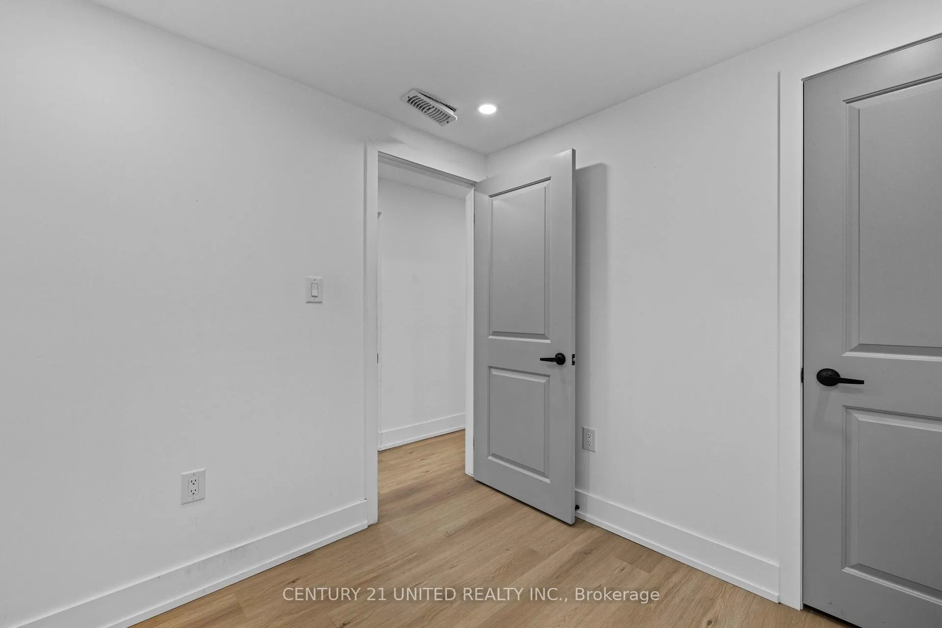 Photo 19 of 567 O'Connell Road, Peterborough, Otonabee Ward 1 — HOMEH