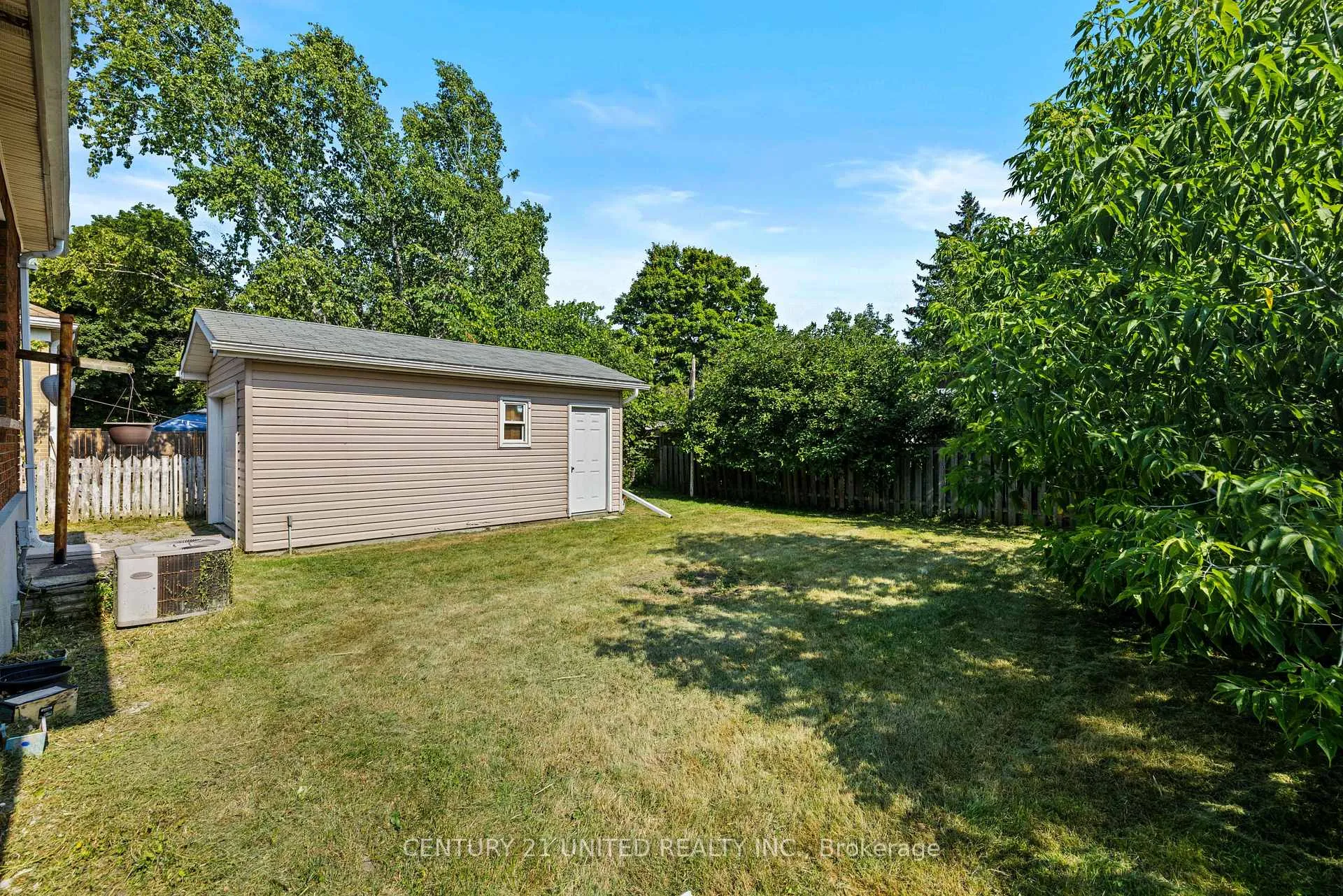 Photo 38 of 567 O'Connell Road, Peterborough, Otonabee Ward 1 — HOMEH