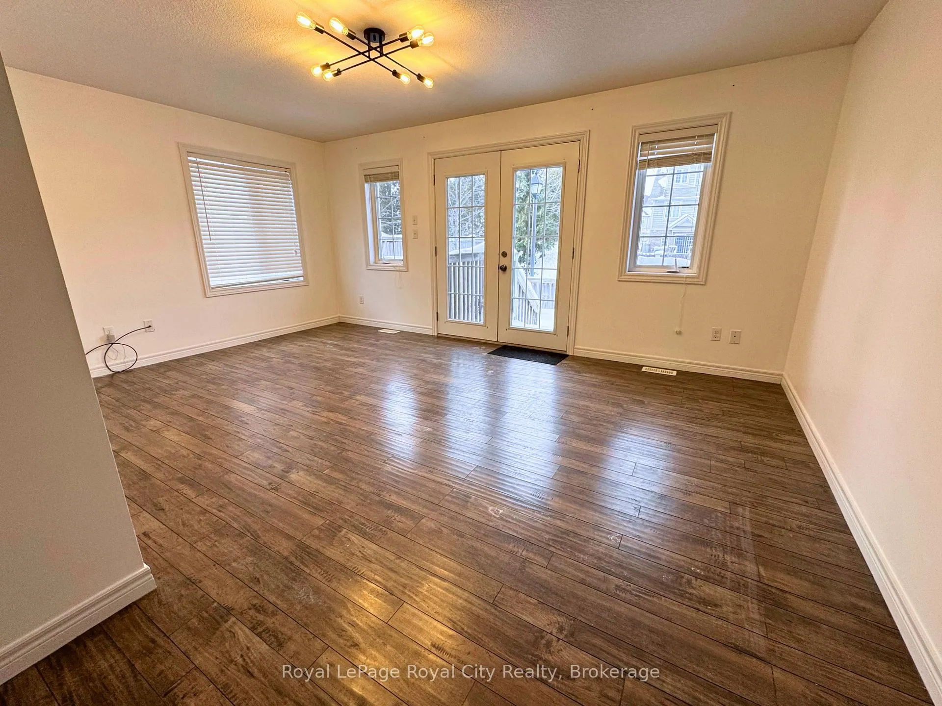 Photo 6 of Unit A, 604 Woodlawn Road, Guelph, Victoria North — HOMEH