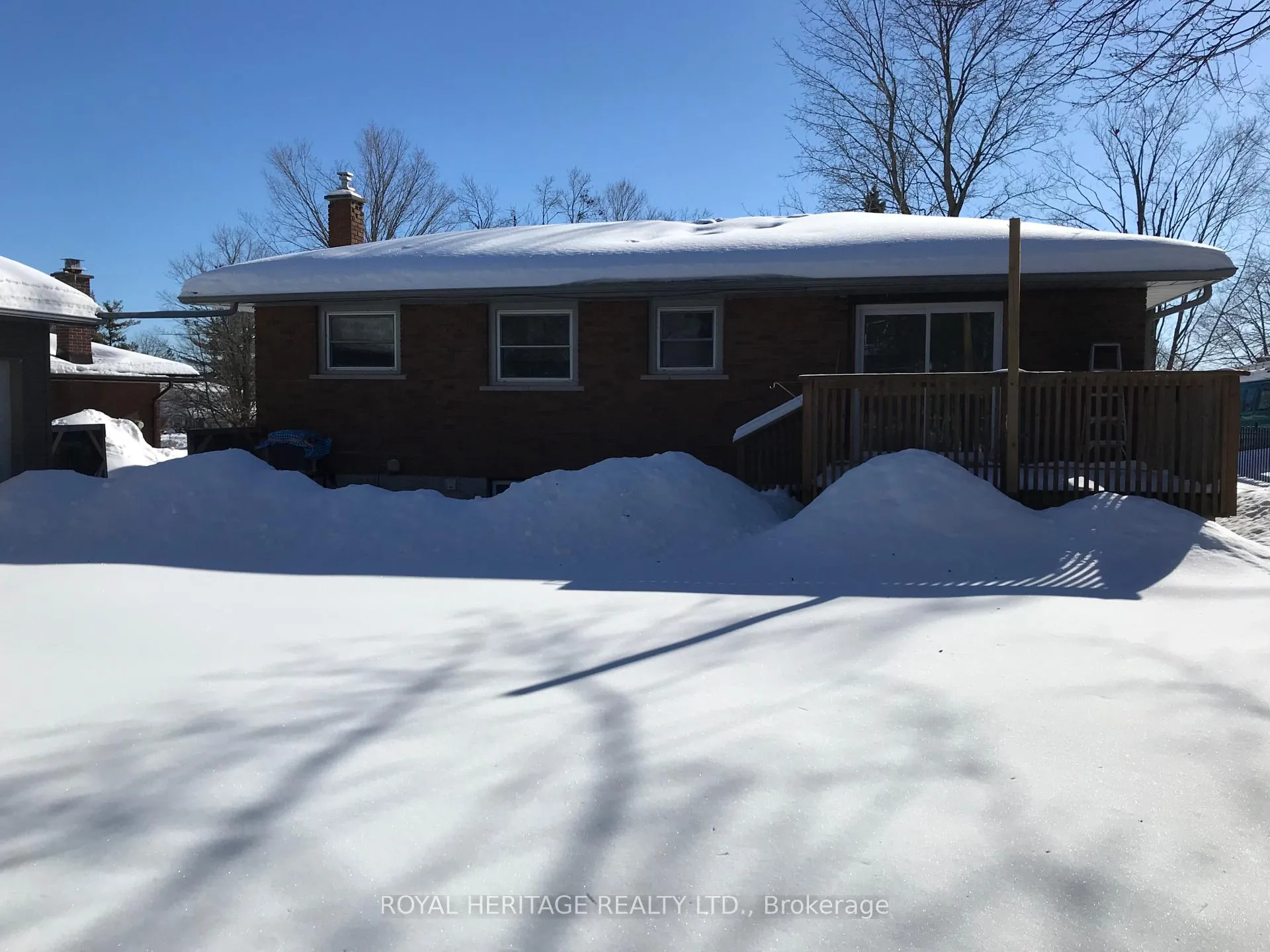 Photo 6 of Unit Upper, 900 Ellesmere Avenue, Peterborough, Northcrest Ward 5 — HOMEH
