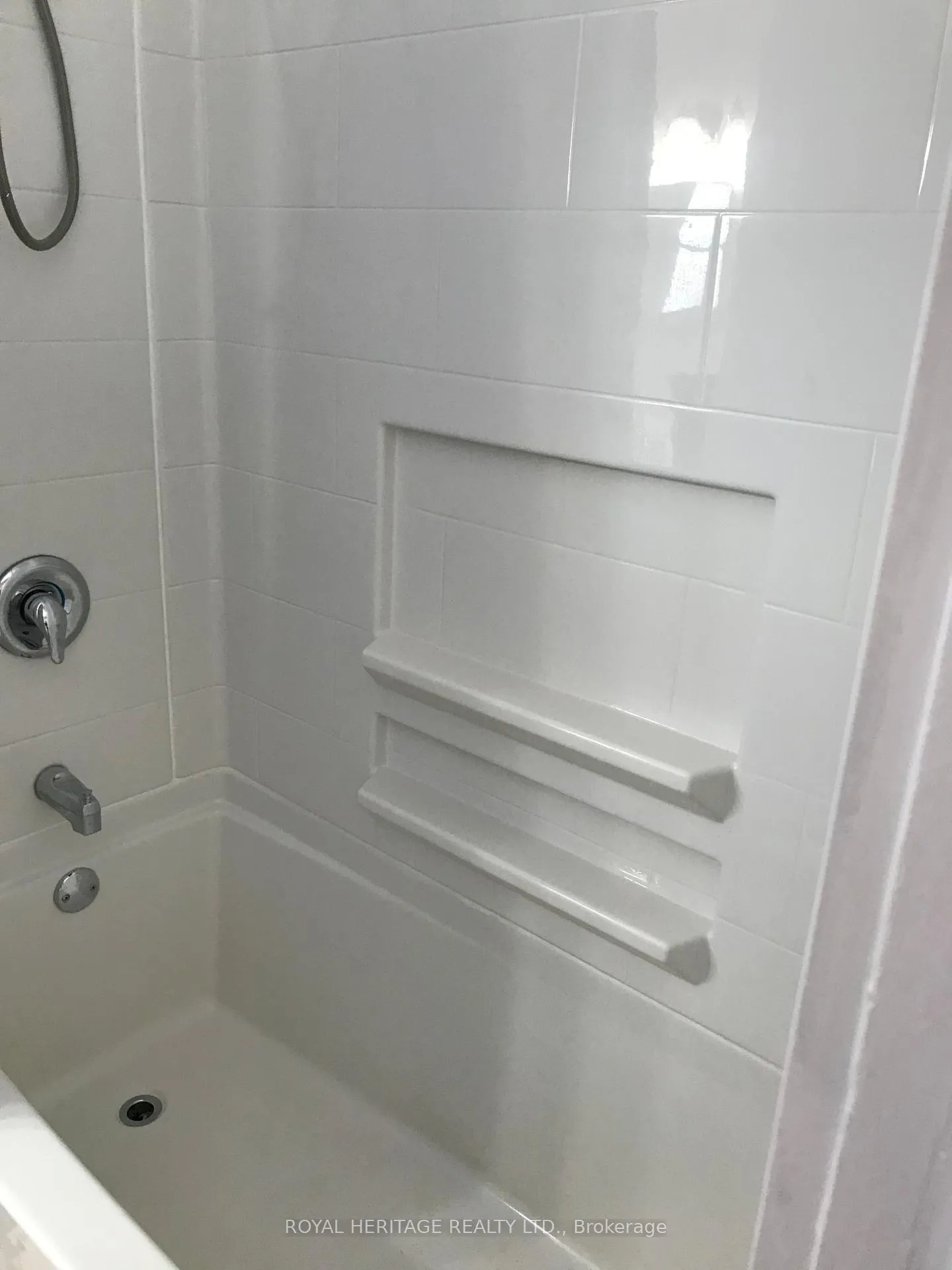 Photo 17 of Unit Upper, 900 Ellesmere Avenue, Peterborough, Northcrest Ward 5 — HOMEH
