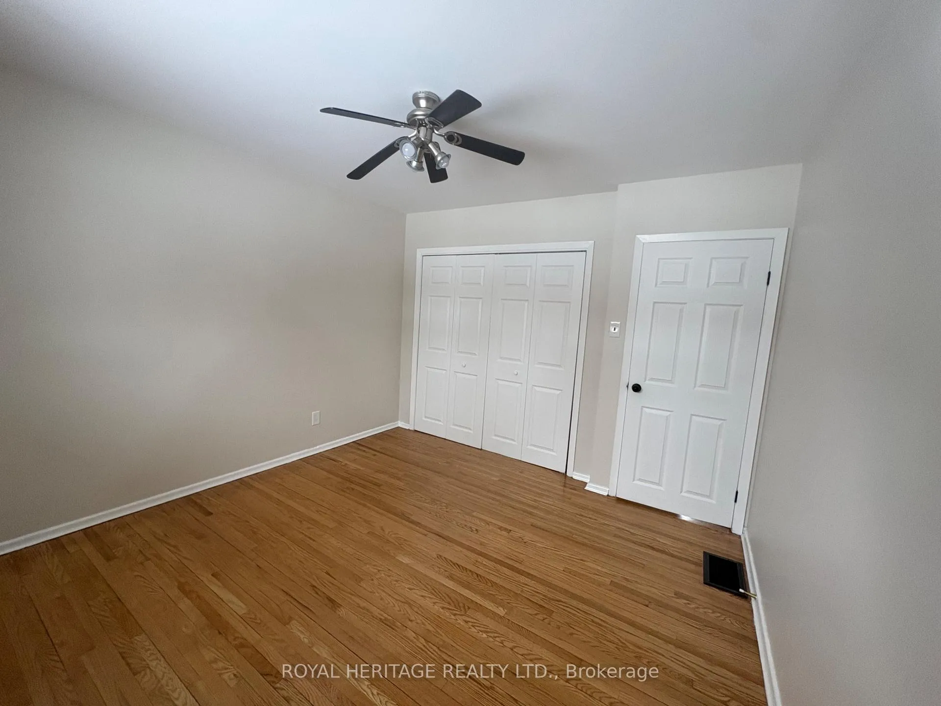 Photo 20 of Unit Upper, 900 Ellesmere Avenue, Peterborough, Northcrest Ward 5 — HOMEH