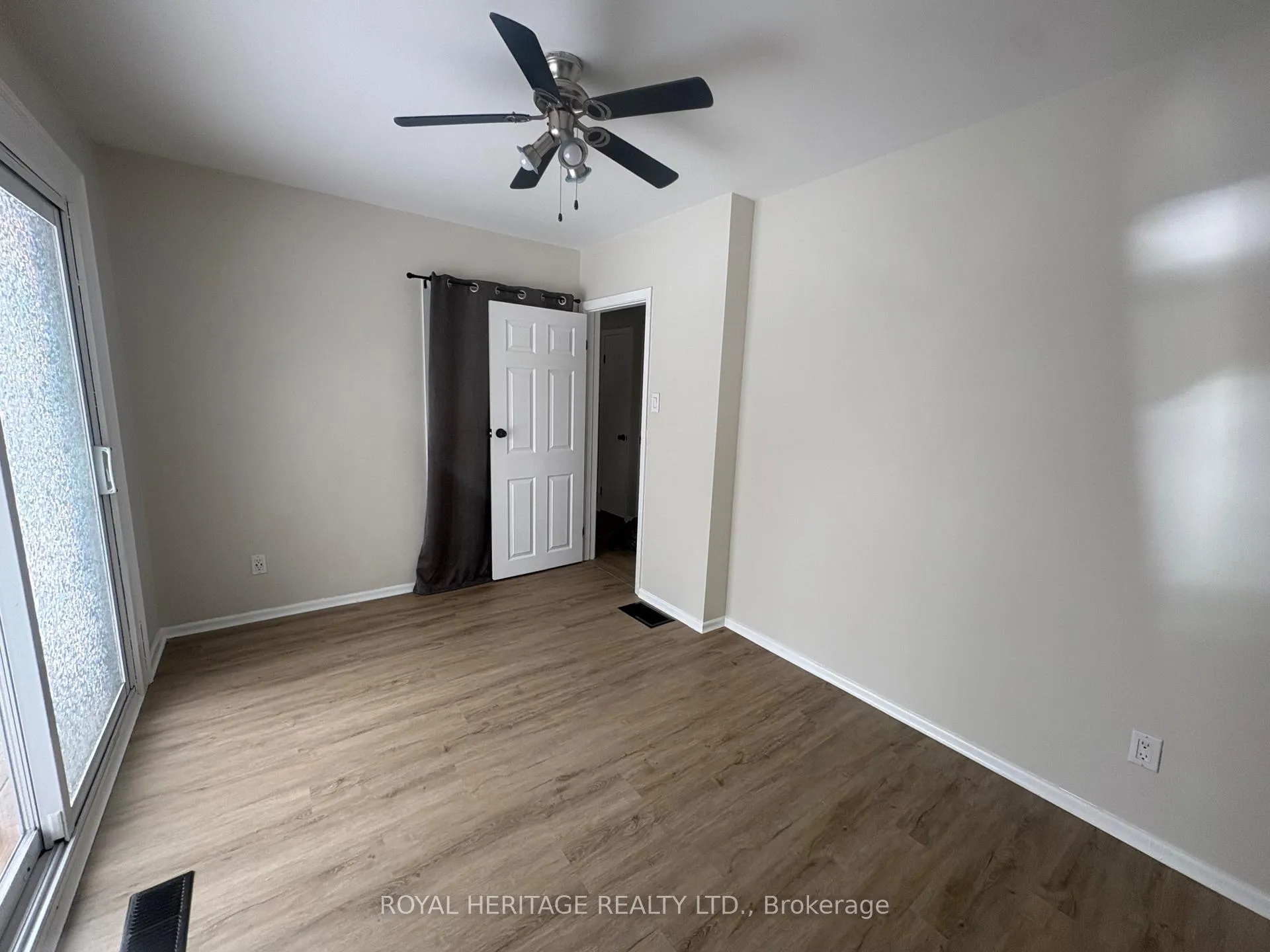 Photo 26 of Unit Upper, 900 Ellesmere Avenue, Peterborough, Northcrest Ward 5 — HOMEH