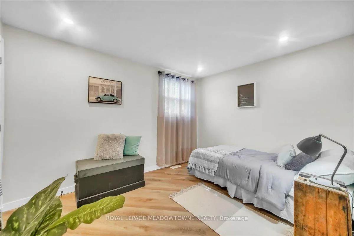Photo 11 of 80 Mcanulty Boulevard, Hamilton, Industrial Sector — HOMEH