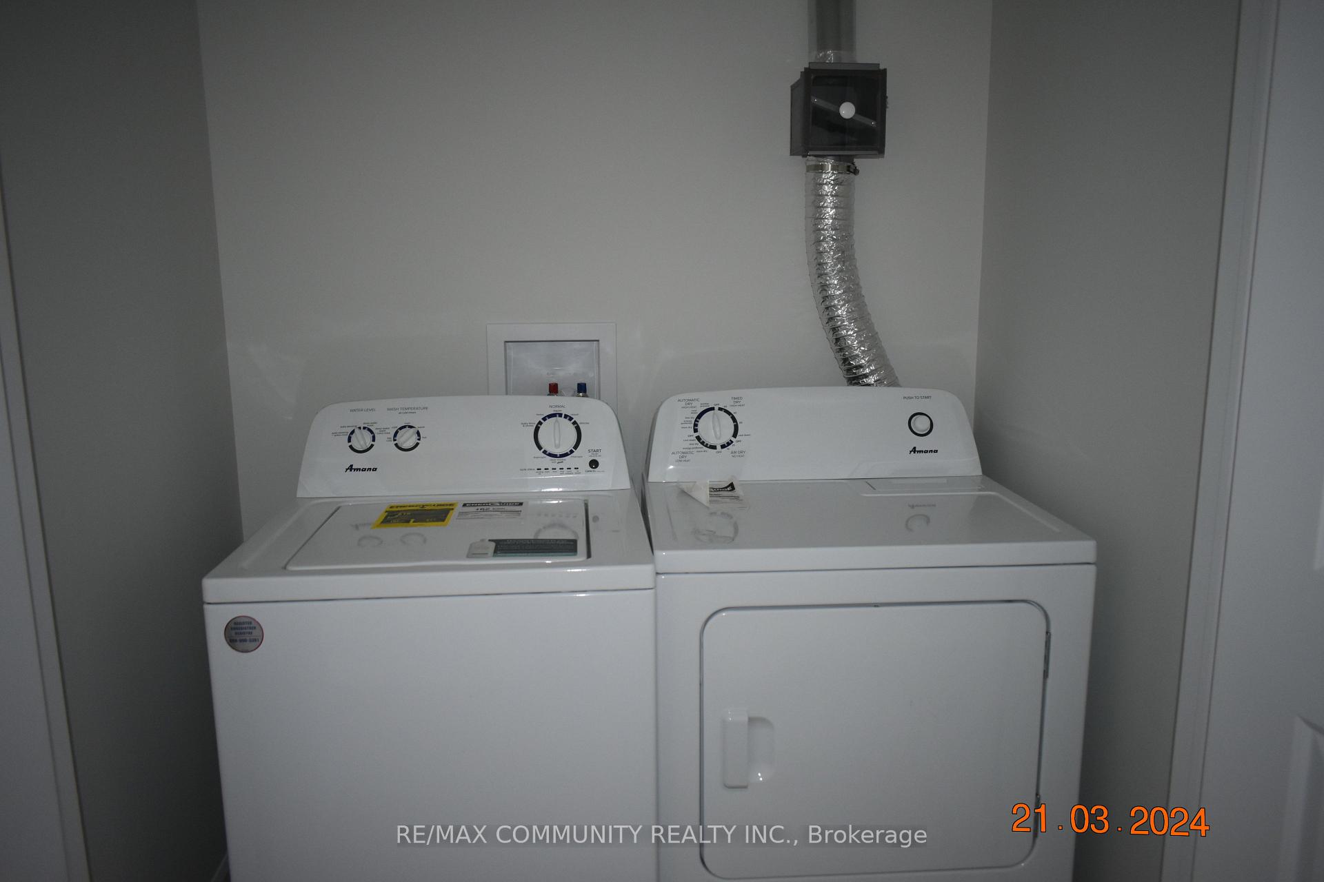 Photo 12 of 319 Pratt Drive, Loyalist, Amherstview — HOMEH