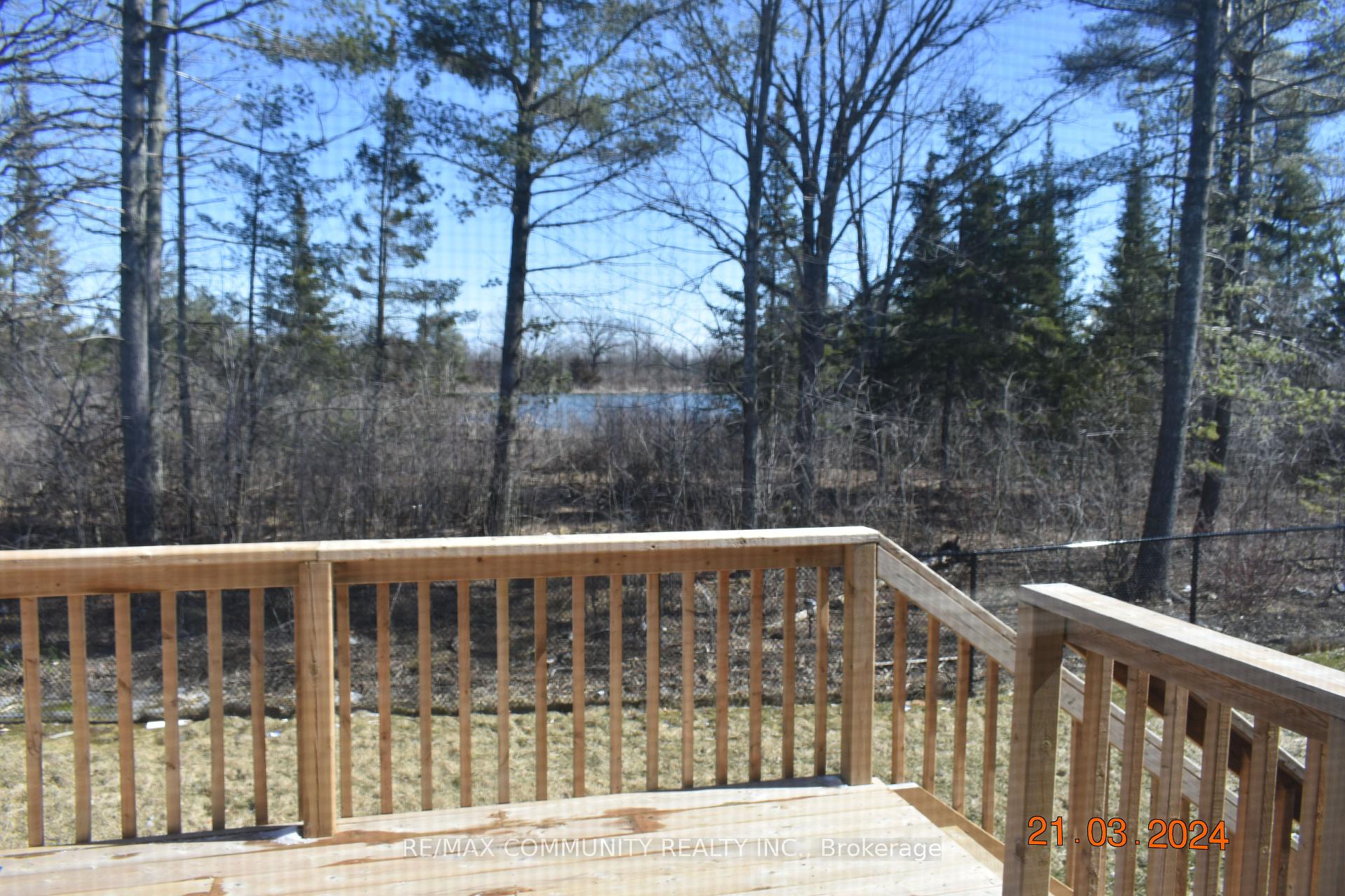 Photo 14 of 319 Pratt Drive, Loyalist, Amherstview — HOMEH