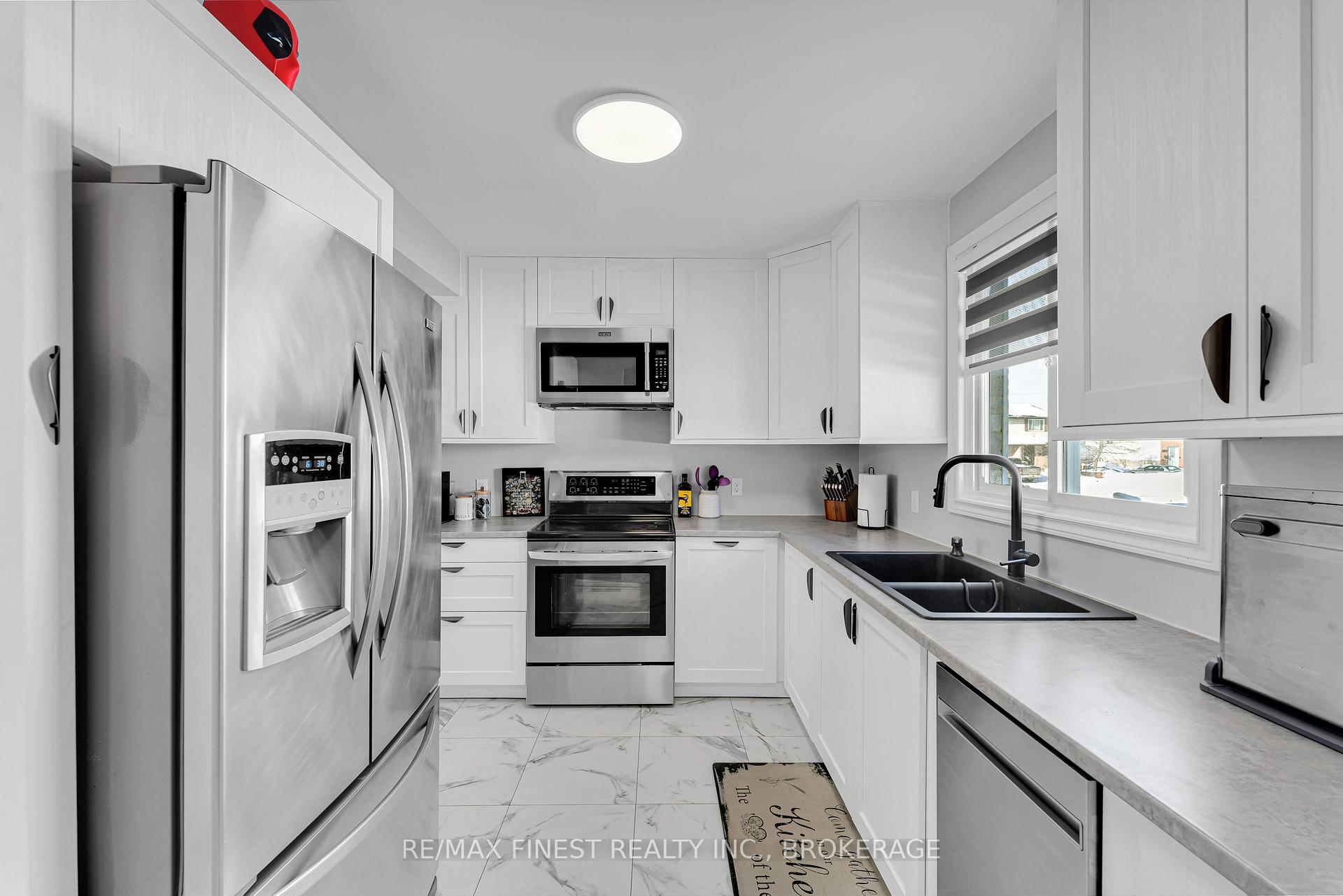 Photo 7 of 852 Larchwood Crescent, Kingston, City Northwest — HOMEH