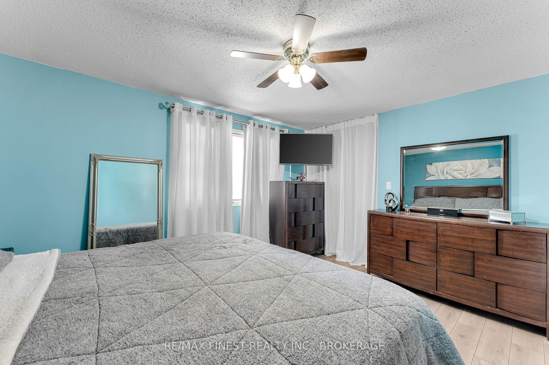 Photo 20 of 852 Larchwood Crescent, Kingston, City Northwest — HOMEH