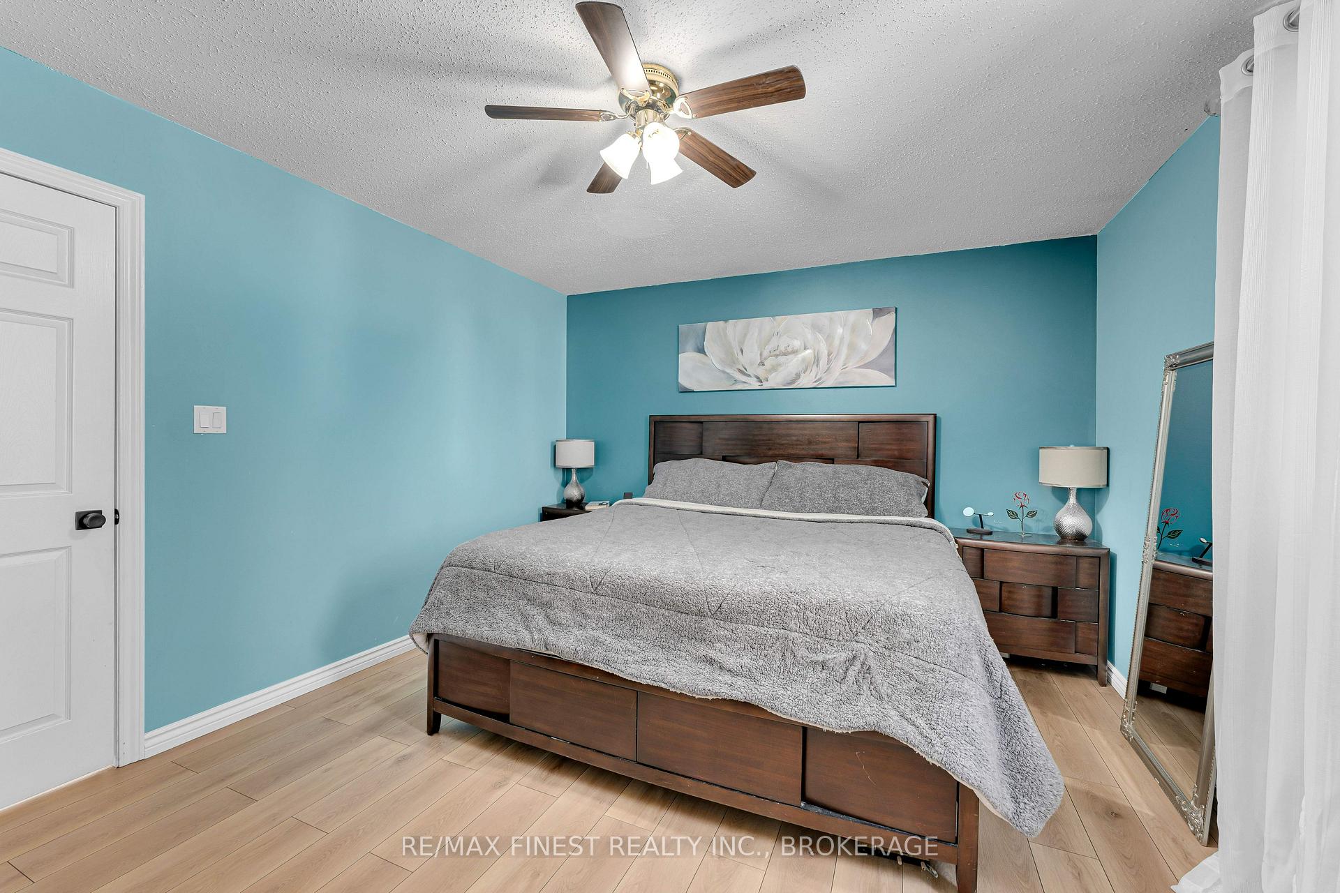 Photo 22 of 852 Larchwood Crescent, Kingston, City Northwest — HOMEH