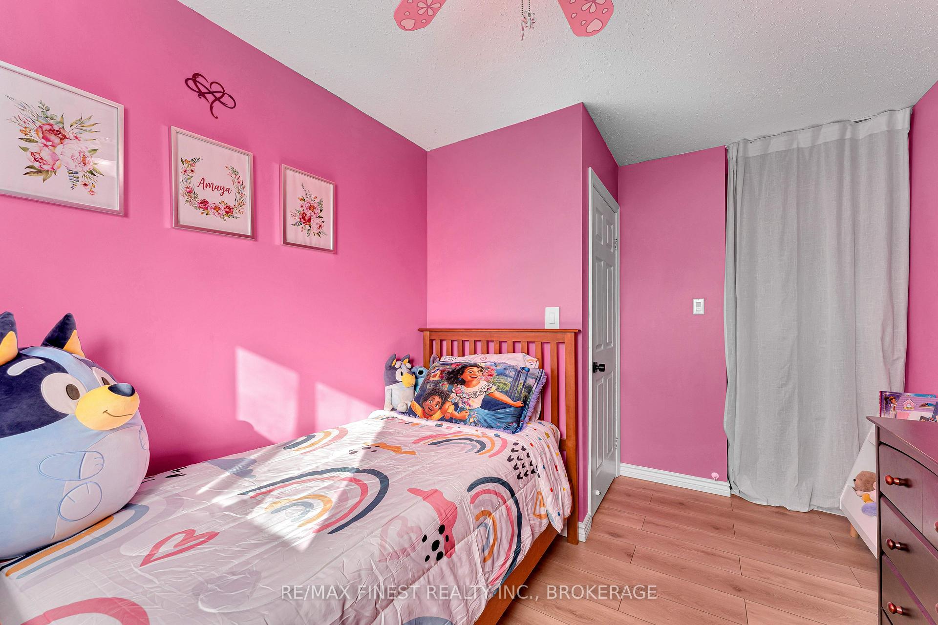 Photo 26 of 852 Larchwood Crescent, Kingston, City Northwest — HOMEH
