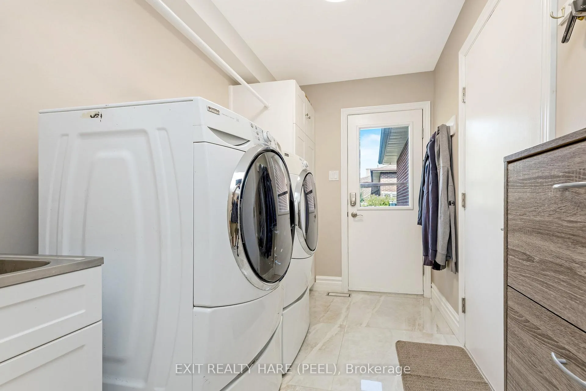 Photo 18 of 50 Kevinwood Drive, Caledon, Caledon Village — HOMEH