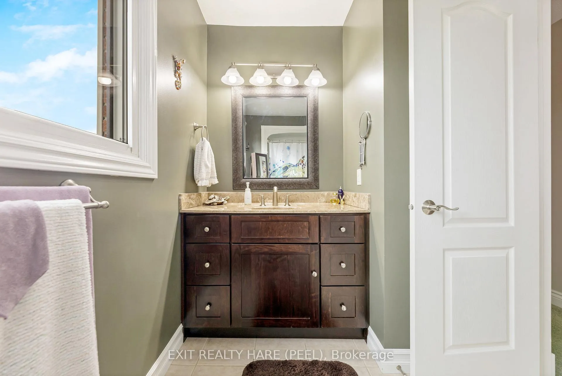 Photo 25 of 50 Kevinwood Drive, Caledon, Caledon Village — HOMEH
