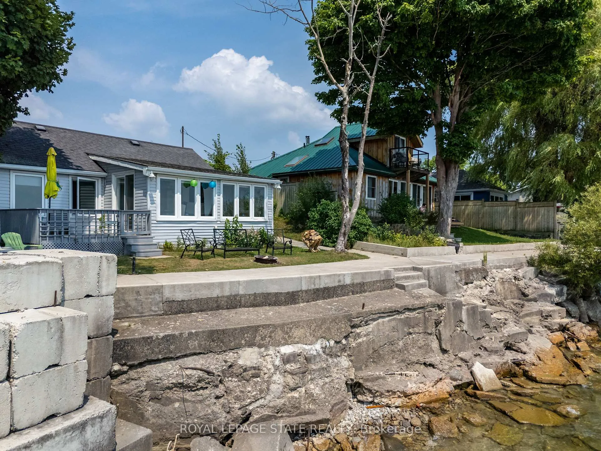 Photo 11 of 2110 Lakeshore Road, Haldimand, Dunnville — HOMEH