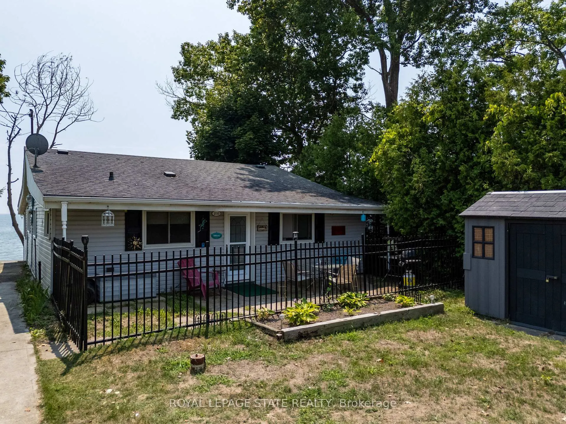 Photo 16 of 2110 Lakeshore Road, Haldimand, Dunnville — HOMEH