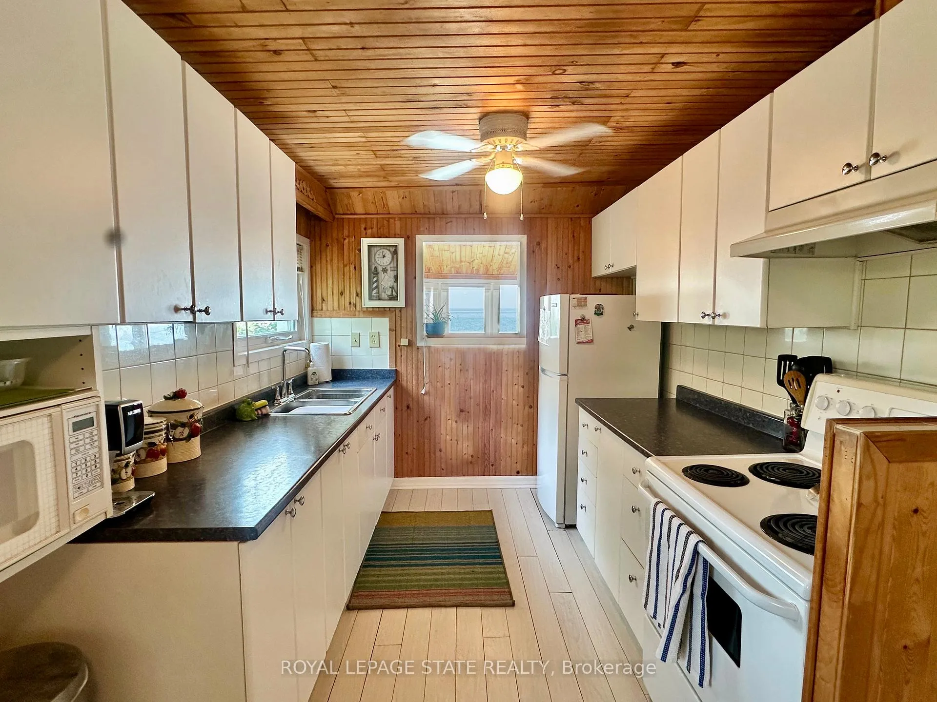 Photo 19 of 2110 Lakeshore Road, Haldimand, Dunnville — HOMEH
