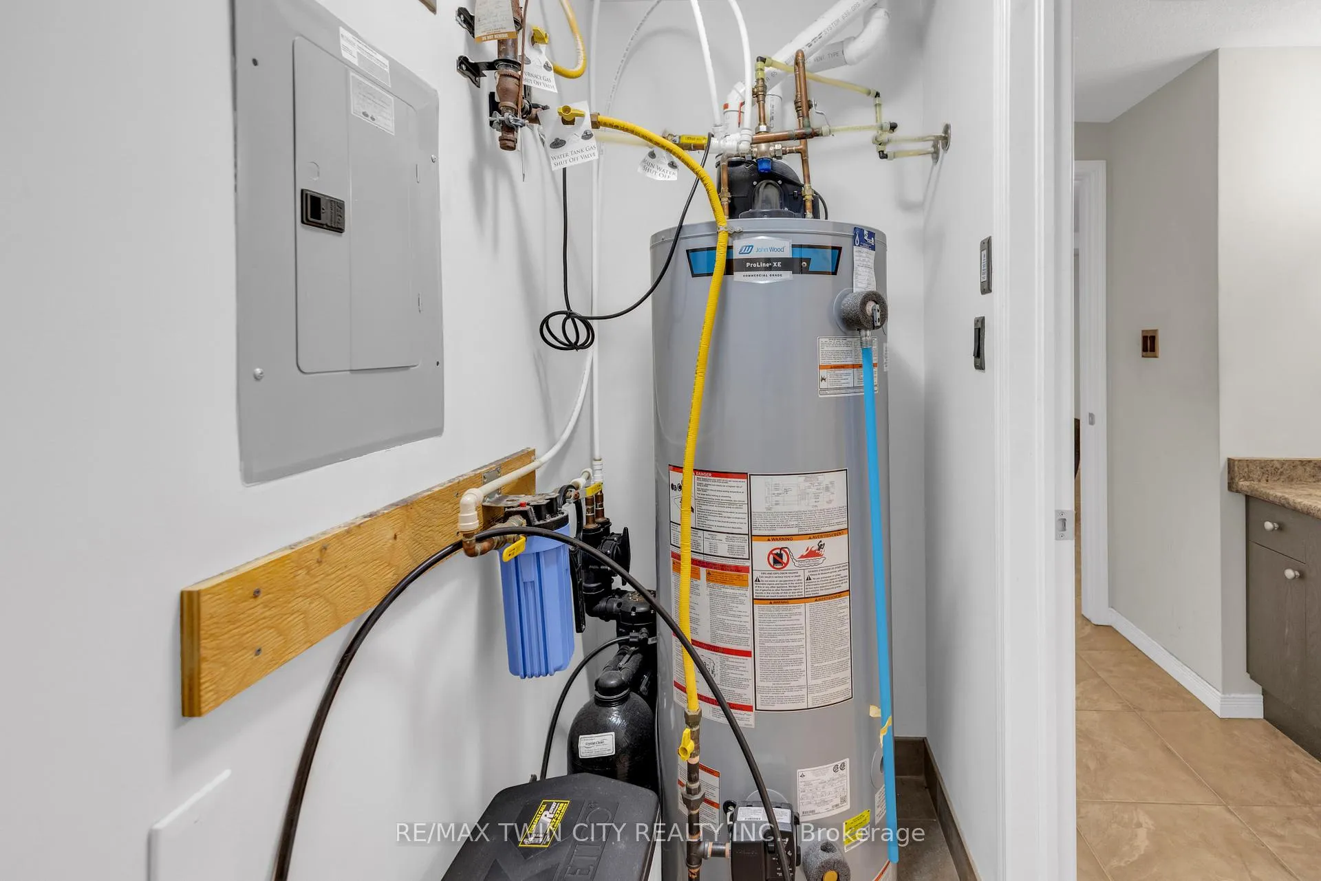 Photo 15 of Unit 6C, 1460 Highland Road W, Kitchener — HOMEH