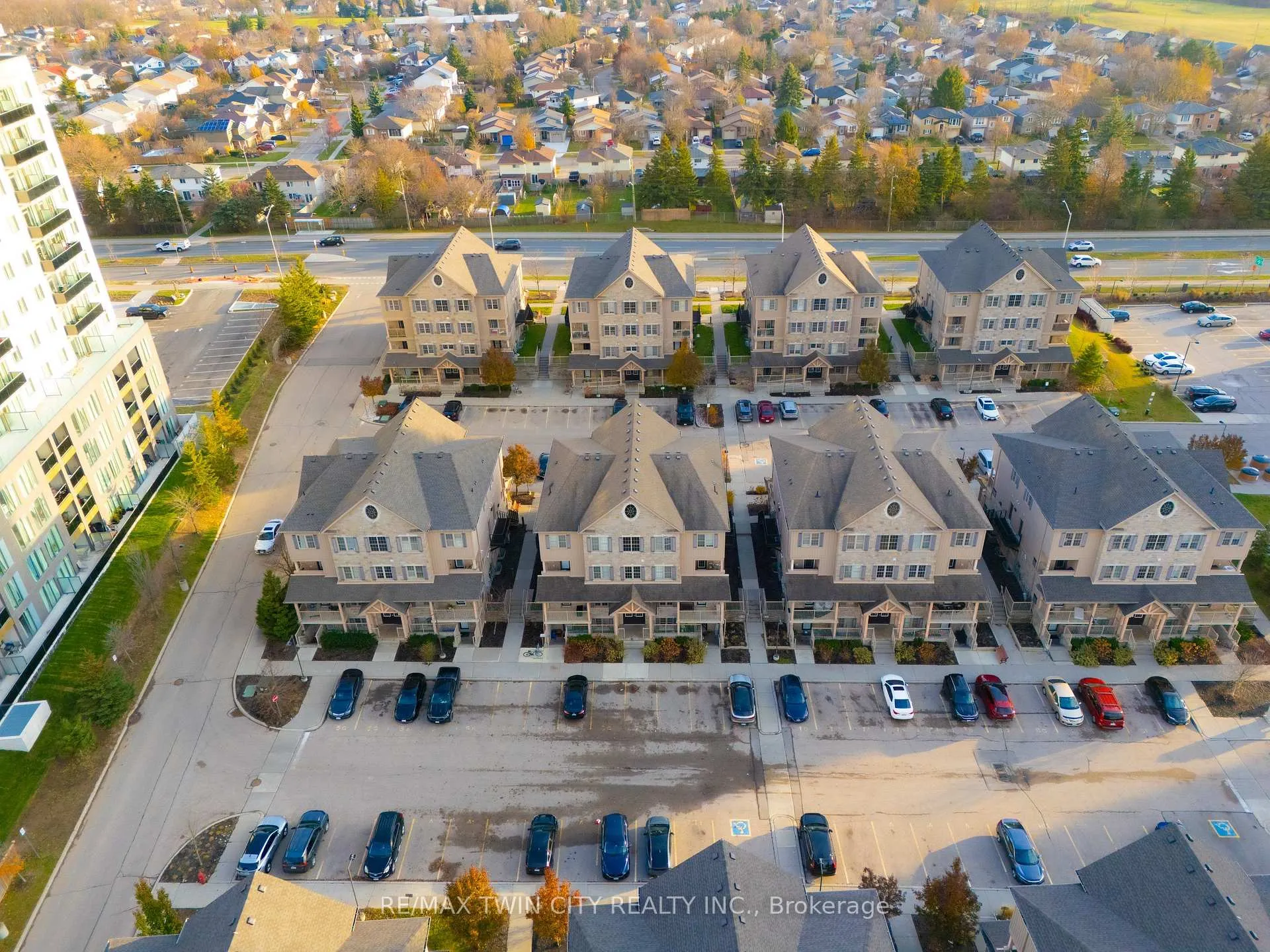 Photo 22 of Unit 6C, 1460 Highland Road W, Kitchener — HOMEH