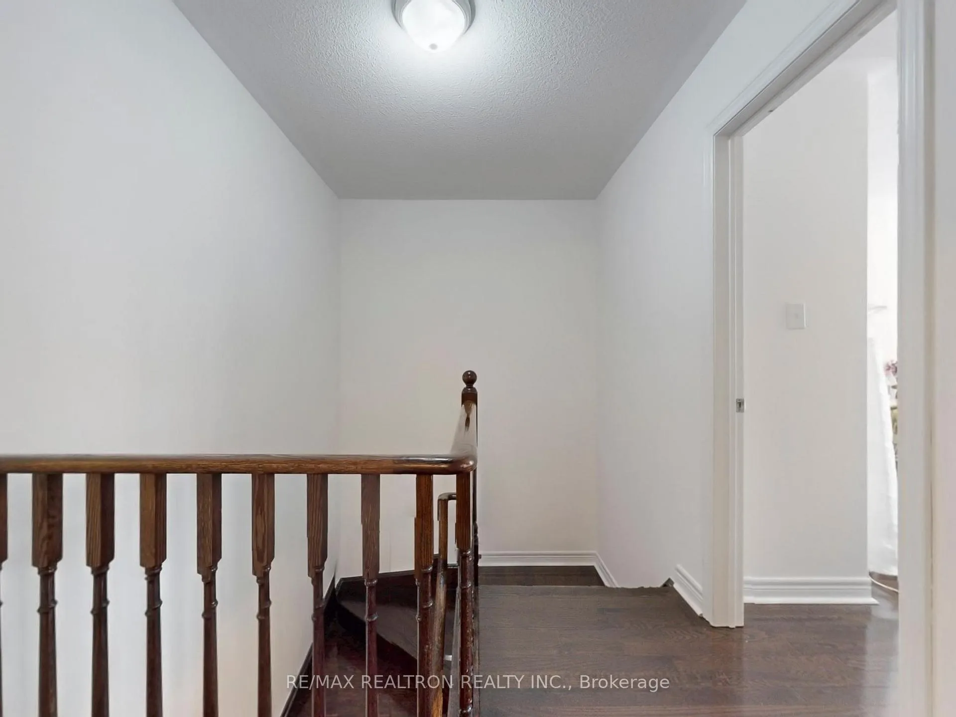 Photo 24 of 107 Boticelli Way, Vaughan, Vellore Village — HOMEH