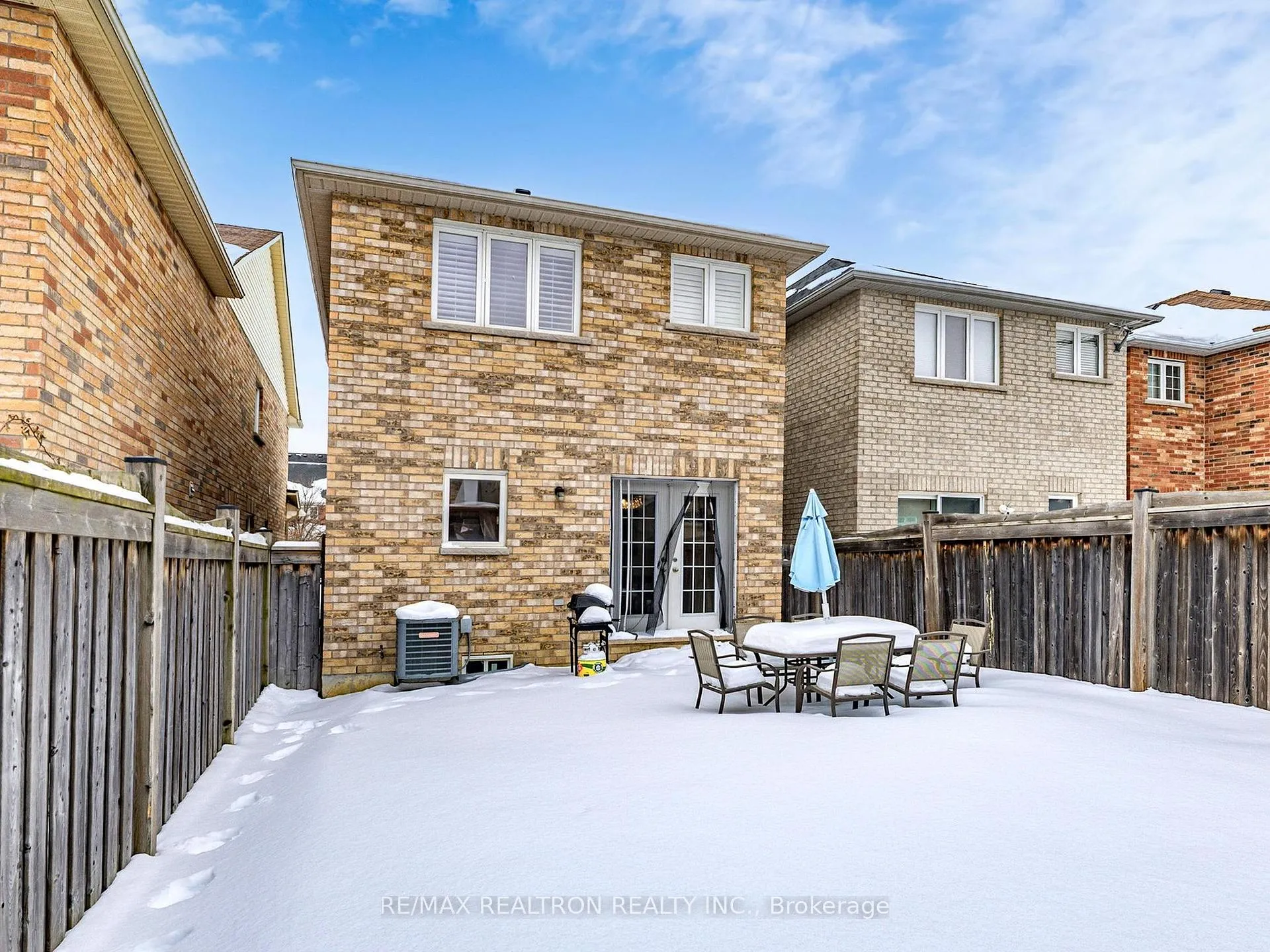 Photo 35 of 107 Boticelli Way, Vaughan, Vellore Village — HOMEH