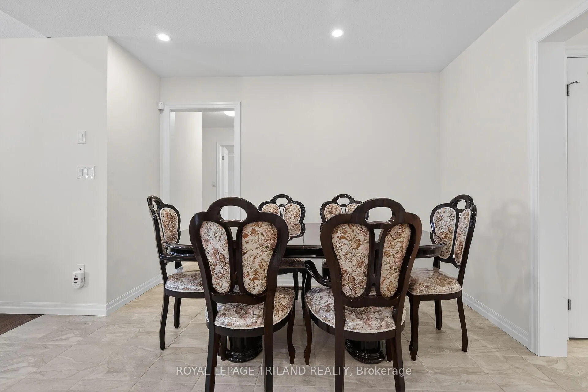 Photo 10 of 64 Ambrosia Path, St. Thomas — HOMEH