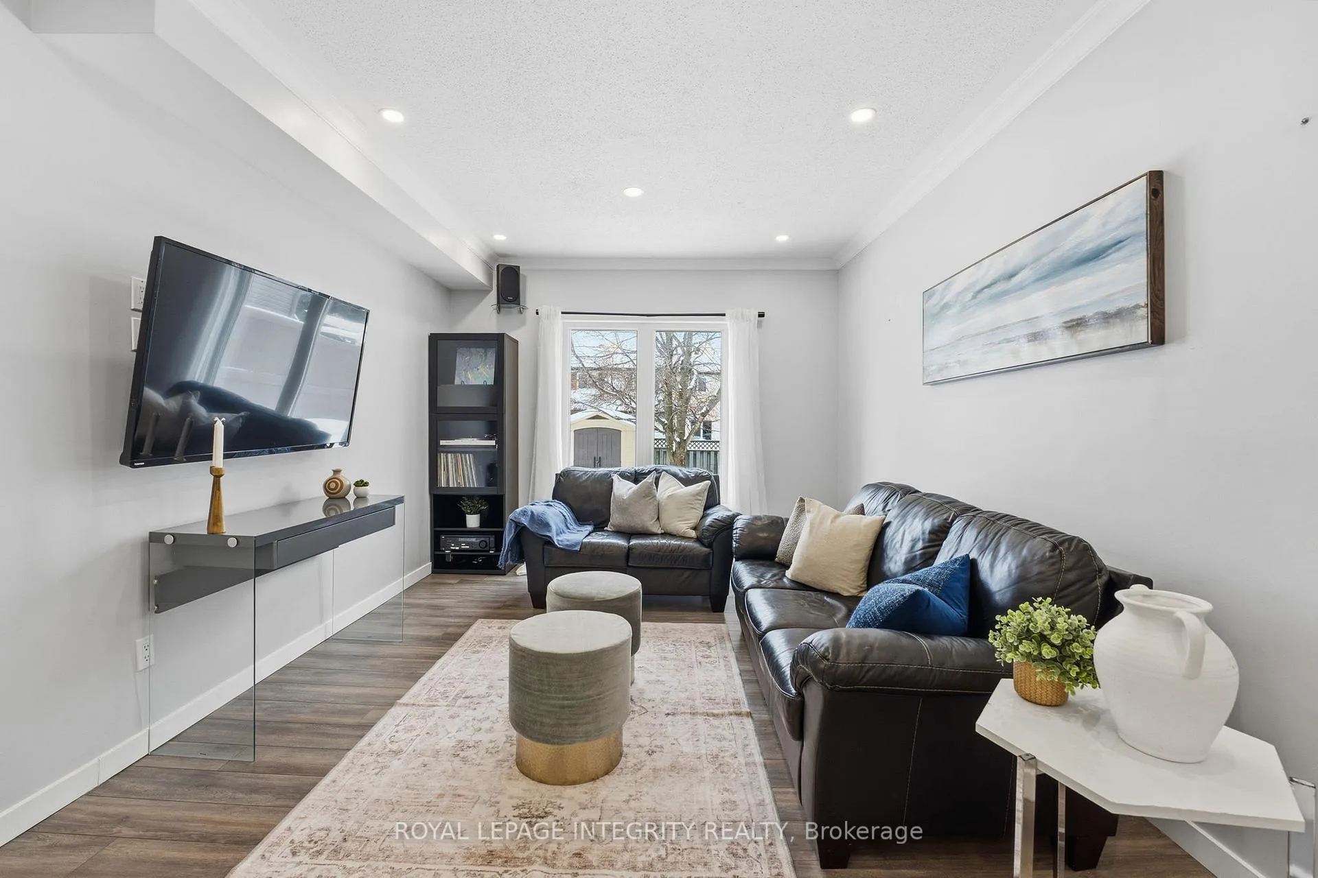 Photo 8 of 32 Acklam Terrace, Ottawa, Kanata - Morgan's Grant/South March — HOMEH