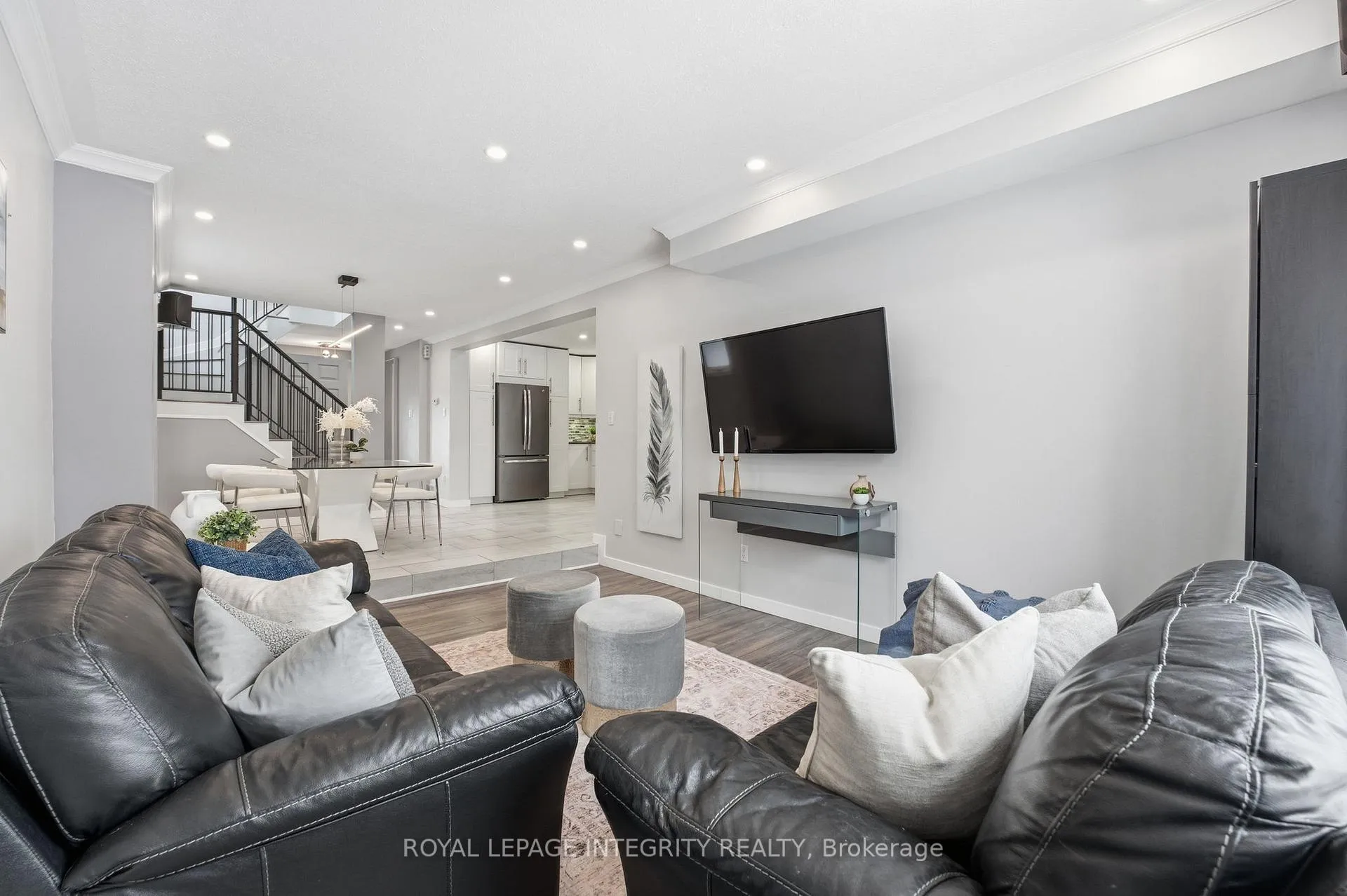 Photo 9 of 32 Acklam Terrace, Ottawa, Kanata - Morgan's Grant/South March — HOMEH