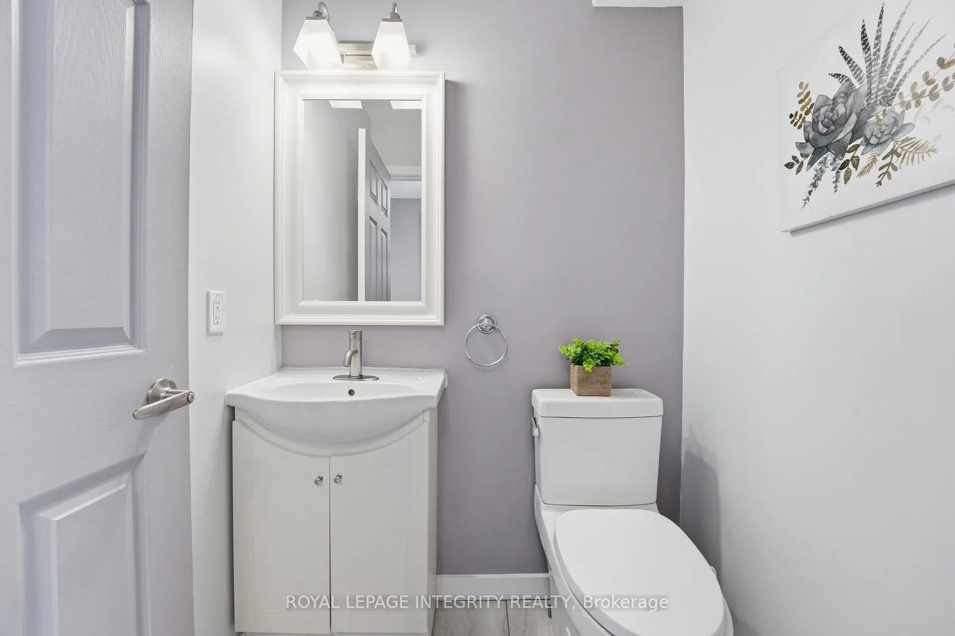Photo 10 of 32 Acklam Terrace, Ottawa, Kanata - Morgan's Grant/South March — HOMEH