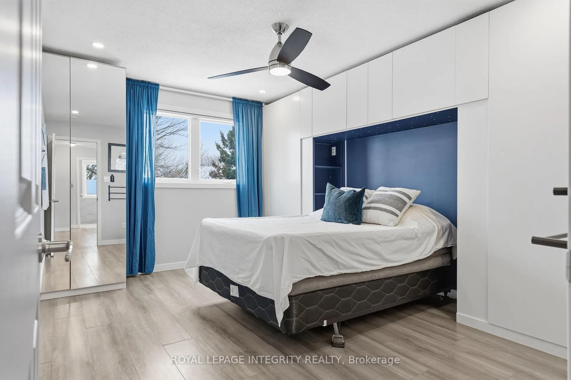 Photo 12 of 32 Acklam Terrace, Ottawa, Kanata - Morgan's Grant/South March — HOMEH