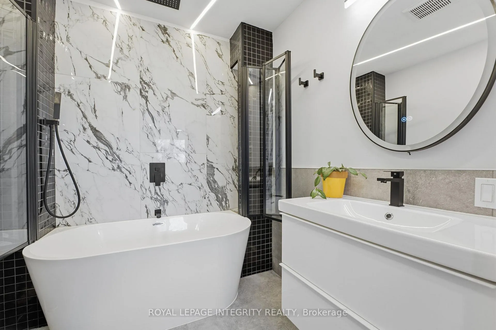 Photo 14 of 32 Acklam Terrace, Ottawa, Kanata - Morgan's Grant/South March — HOMEH