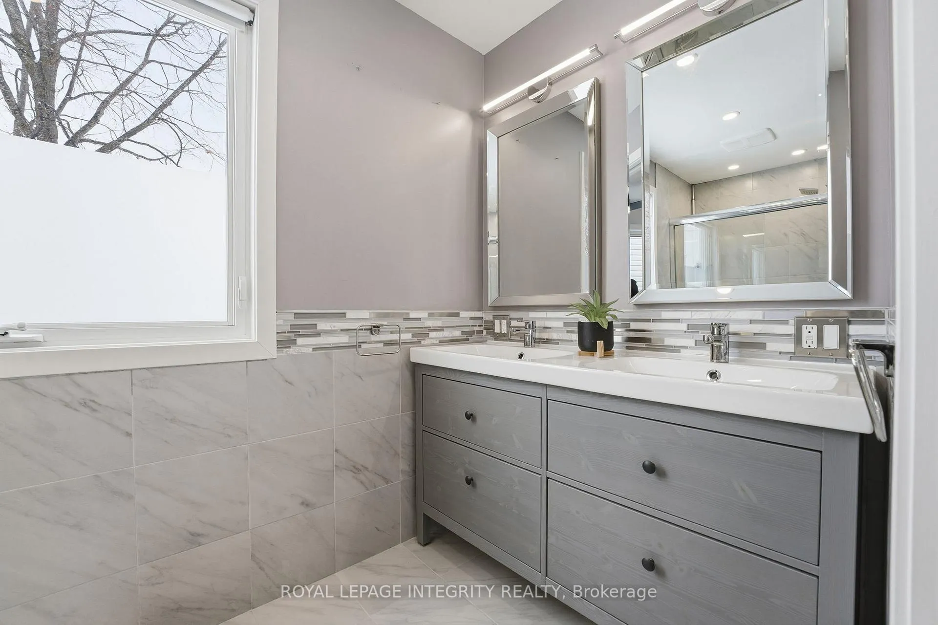 Photo 18 of 32 Acklam Terrace, Ottawa, Kanata - Morgan's Grant/South March — HOMEH