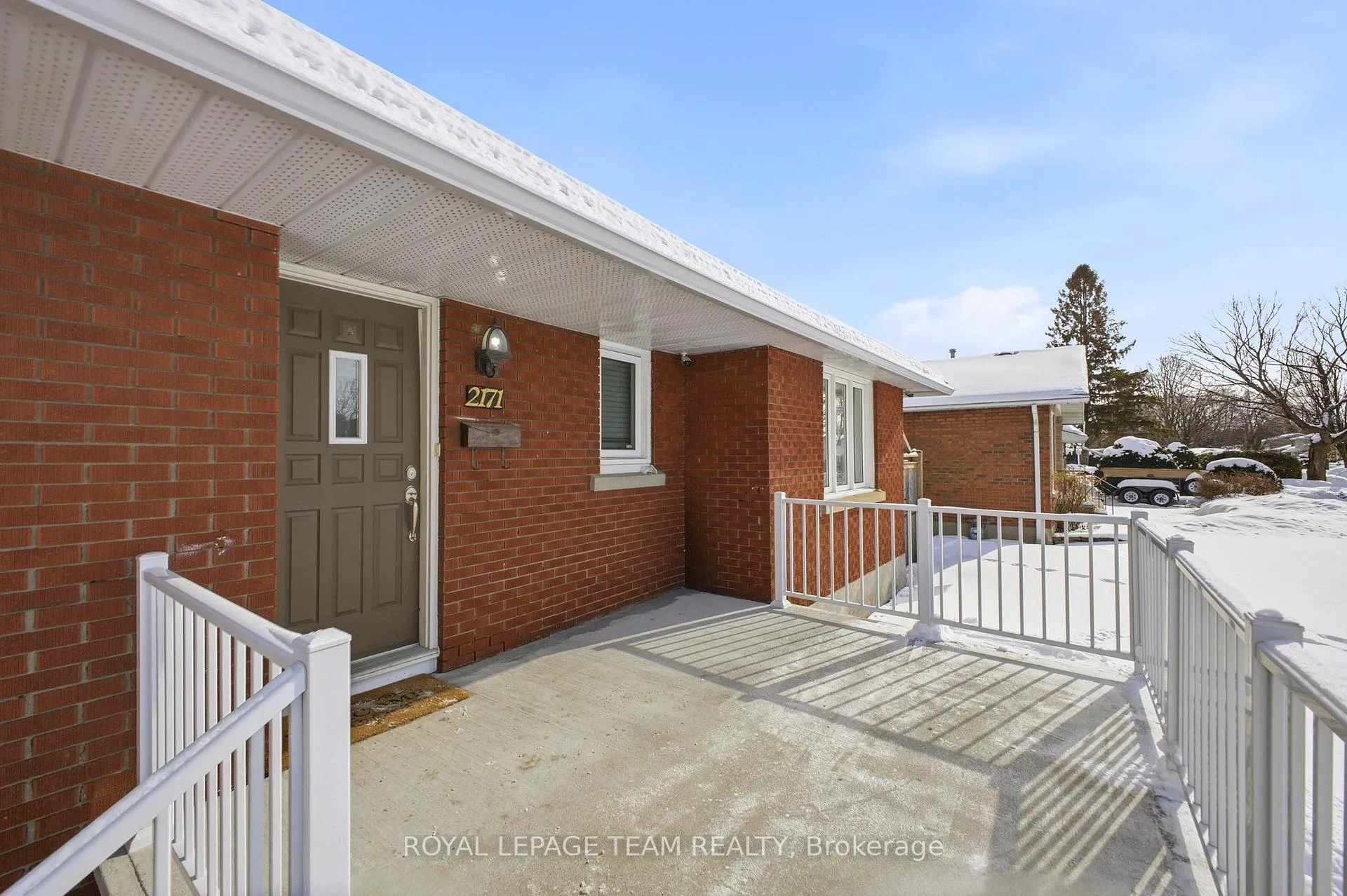 Photo 4 of 2171 Martha Avenue, Ottawa, Hawthorne Meadows — HOMEH