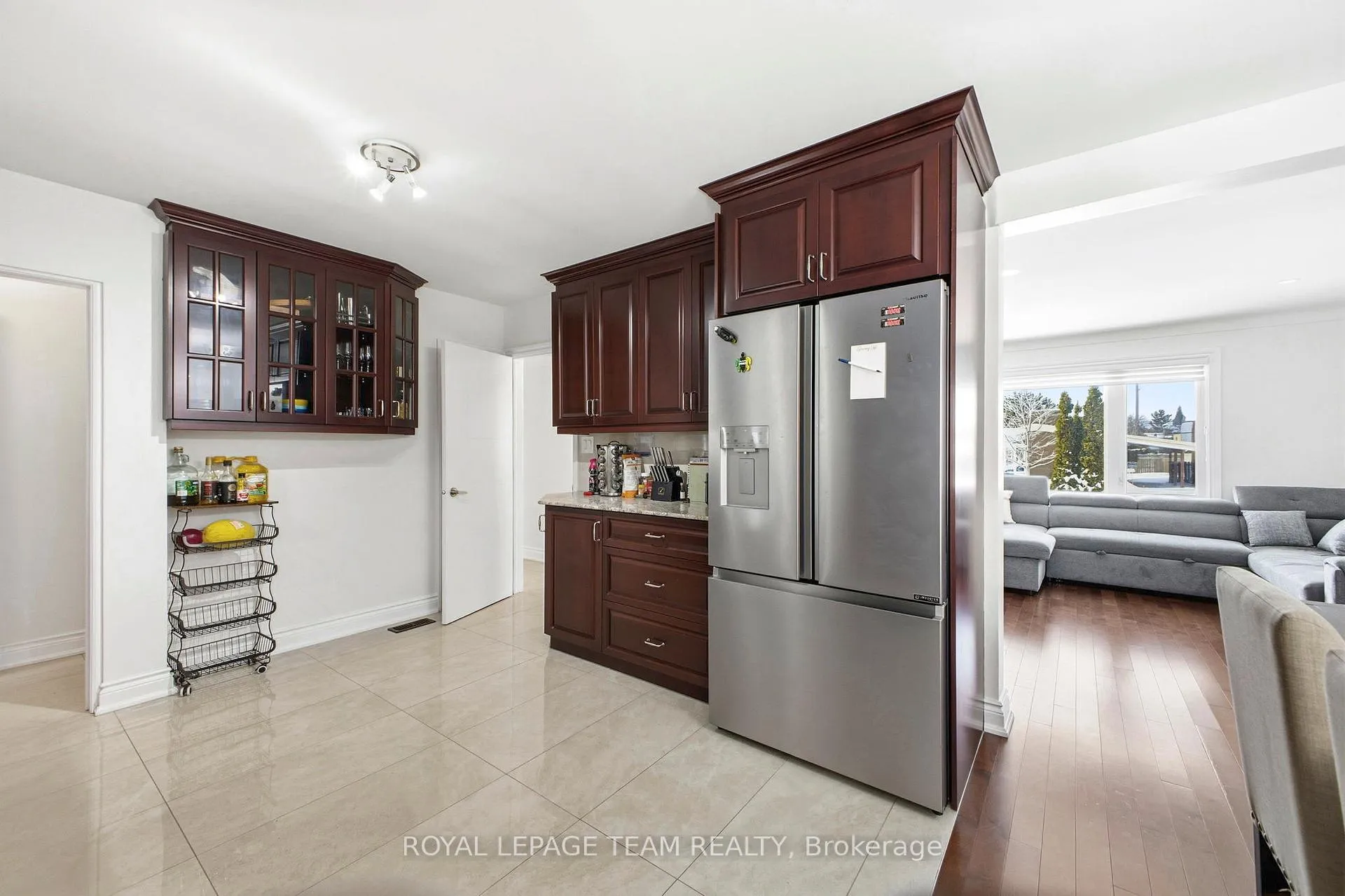 Photo 13 of 2171 Martha Avenue, Ottawa, Hawthorne Meadows — HOMEH