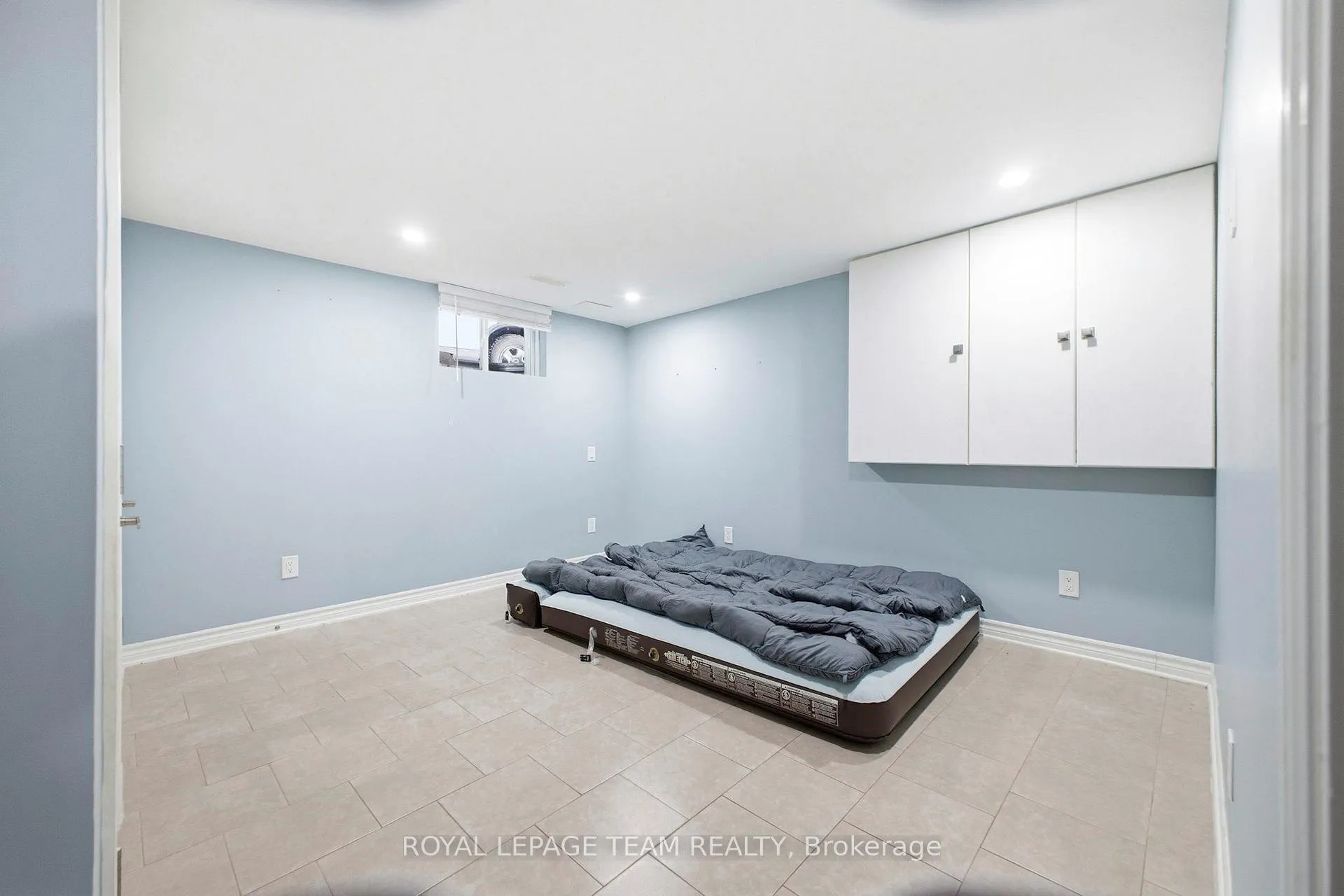 Photo 31 of 2171 Martha Avenue, Ottawa, Hawthorne Meadows — HOMEH