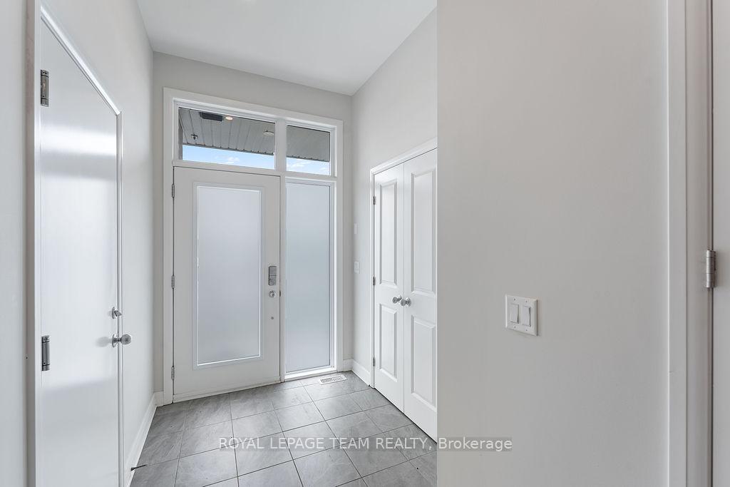 Photo 5 of 70 Michael Stoqua Street, Ottawa, CFB Rockcliffe and Area — HOMEH