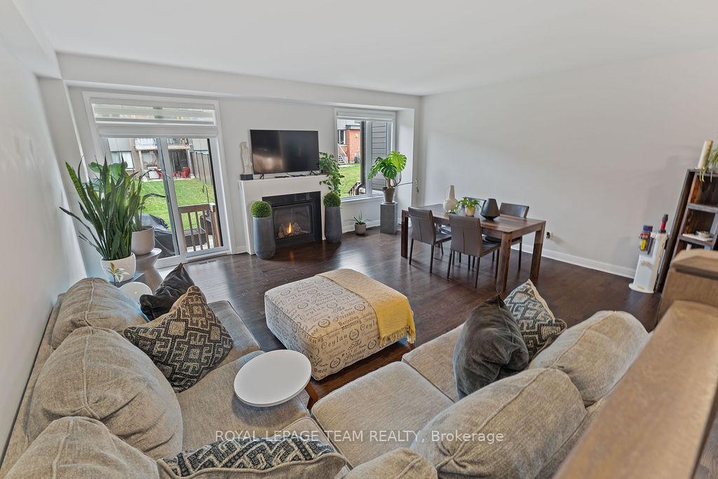 Photo 18 of 70 Michael Stoqua Street, Ottawa, CFB Rockcliffe and Area — HOMEH
