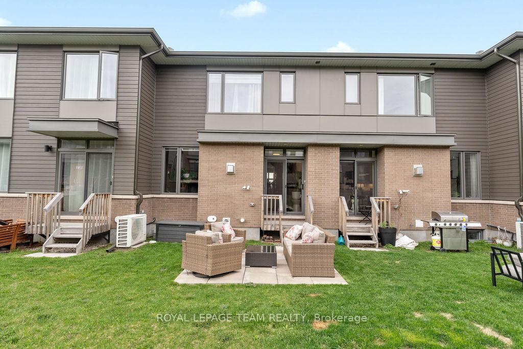 Photo 34 of 70 Michael Stoqua Street, Ottawa, CFB Rockcliffe and Area — HOMEH