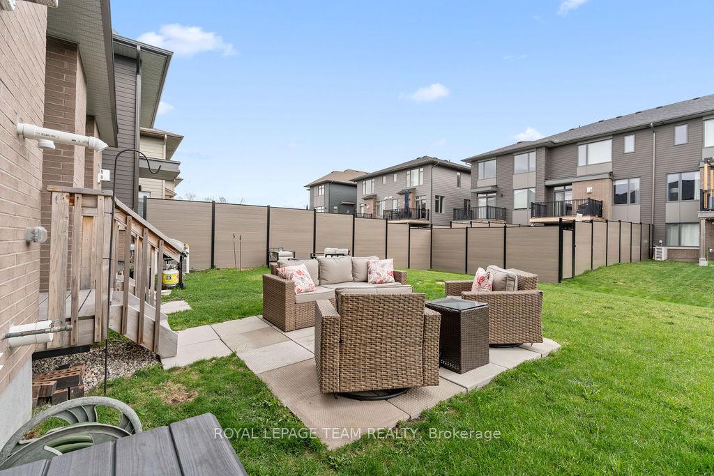 Photo 35 of 70 Michael Stoqua Street, Ottawa, CFB Rockcliffe and Area — HOMEH