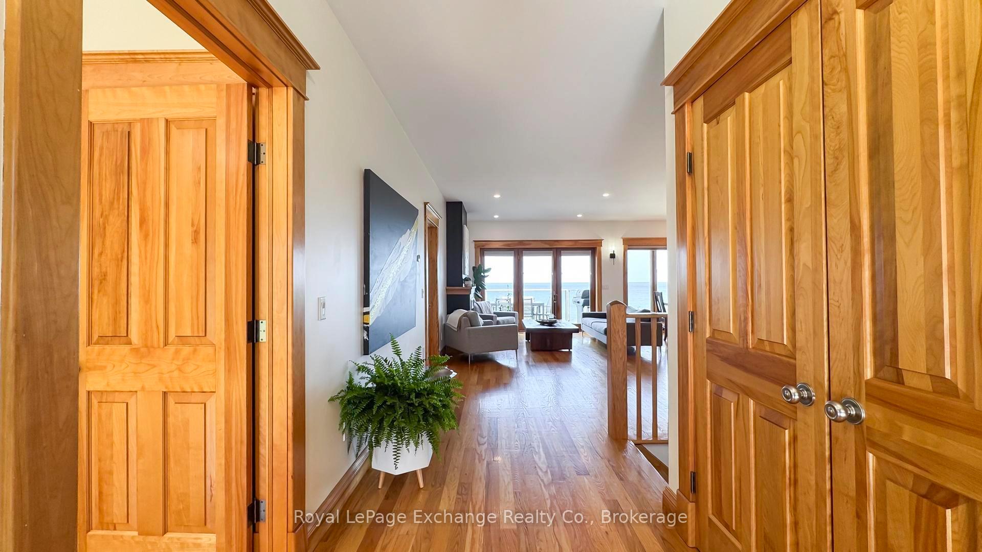 Photo 8 of 554 Huron Terrace, Kincardine — HOMEH