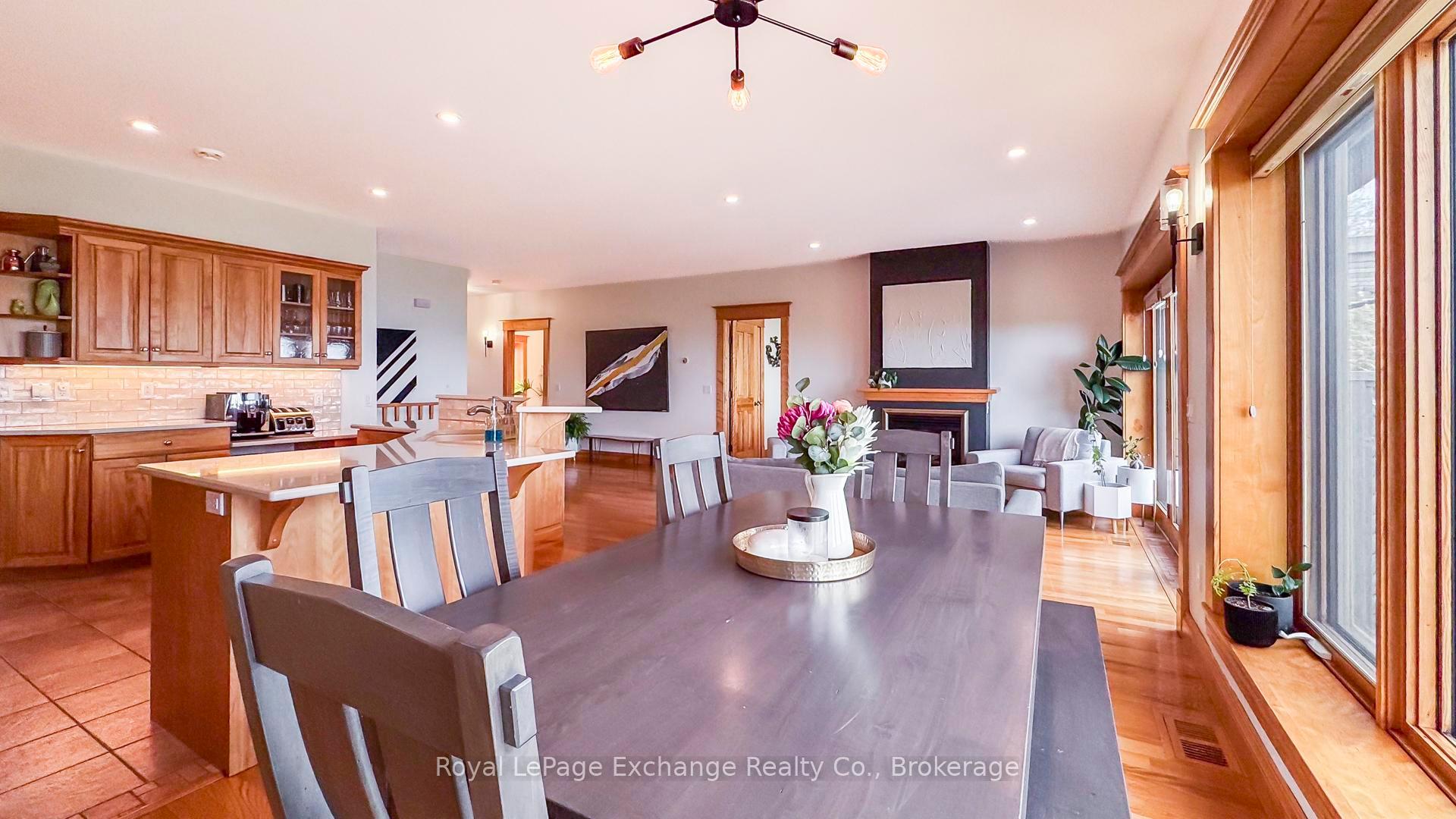 Photo 15 of 554 Huron Terrace, Kincardine — HOMEH