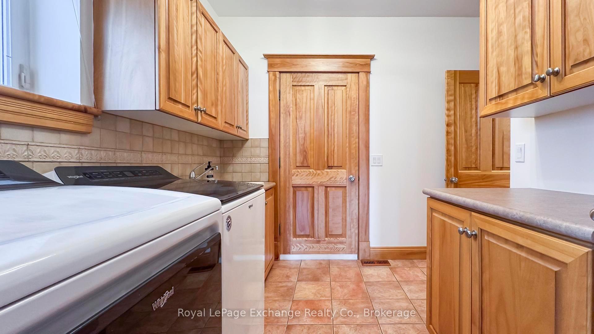 Photo 32 of 554 Huron Terrace, Kincardine — HOMEH