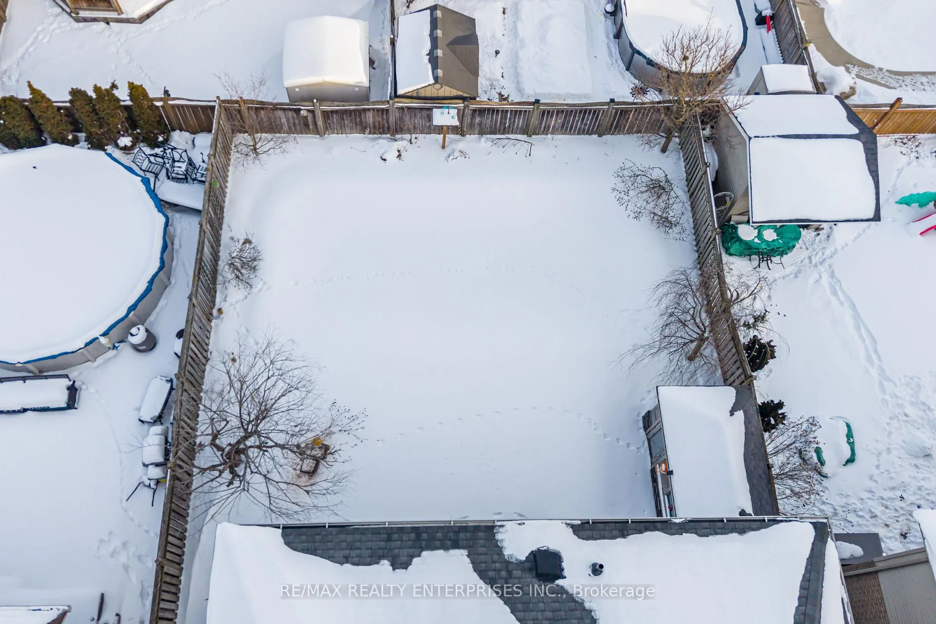 Photo 7 of 177 Southbrook Drive, Hamilton, Binbrook — HOMEH